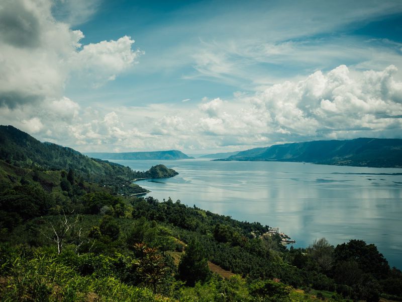 острова ясава фиджи. остров могучий. острова лау, фиджи. курильские острова остров янкича. необитаемые острова сейшел.