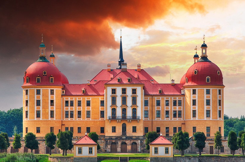 Сказочная реальность: 23 самых потрясающих замка в мире