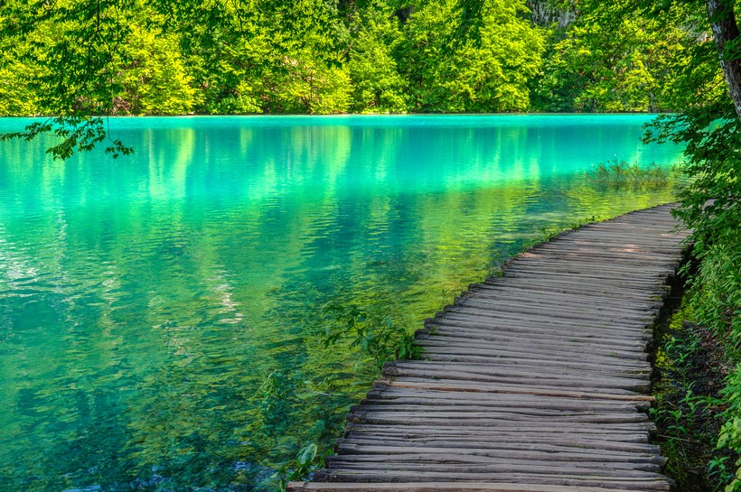 Это впечатляет: самое красивое озеро в мире