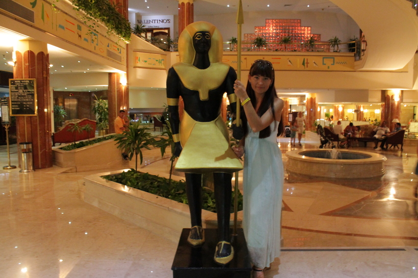 Какая температура в хургаде в сентябре