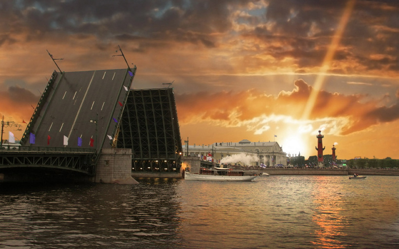 Малоохтинская набережная санкт-петербург. Мост петра великого разводной питер. Отель с видом на разводные мосты. Отель с видом на разводные мосты. Отель с видом на разводные мосты.