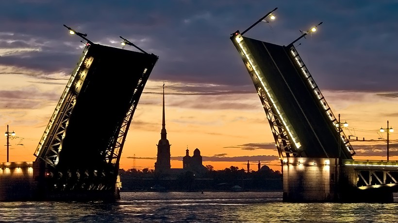 Какой мост самый красивый при разводе в питере. Смотреть фото Какой мост самый красивый при разводе в питере. Смотреть картинку Какой мост самый красивый при разводе в питере. Картинка про Какой мост самый красивый при разводе в питере. Фото Какой мост самый красивый при разводе в питере