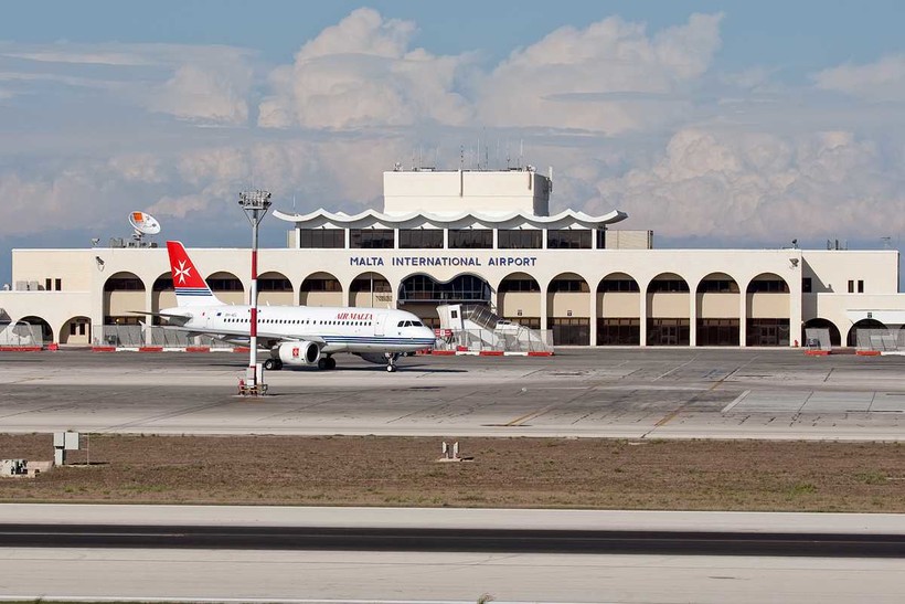 Malta-International-Airport-Reviews-Outside.jpg?1493377503