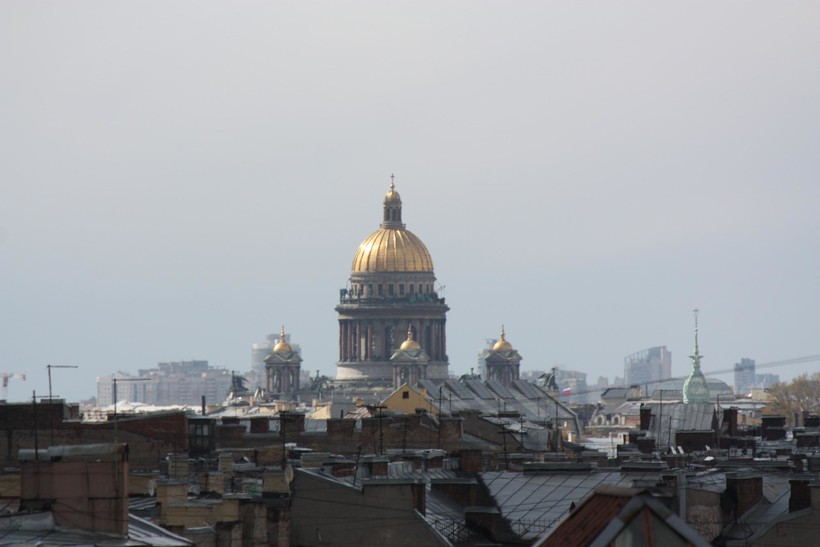 В Петербурге можно гулять по крышам