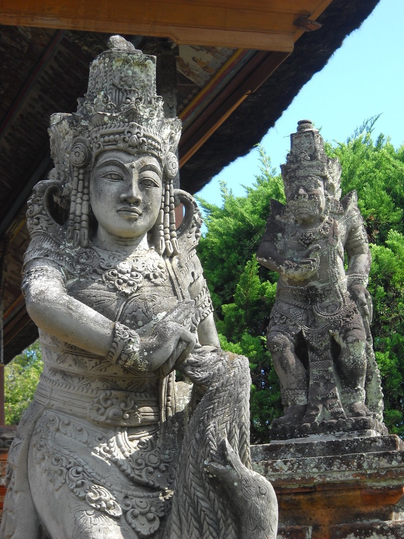 Скульптуры на Бали