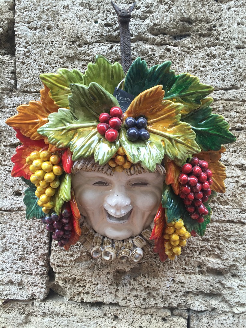 Керамическая голова, Сан-Джиминьяно, Италия