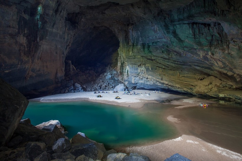 Пещера горной реки, Вьетнам