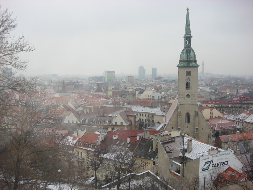 Вот такая хмурая погода в декабре в Братиславе