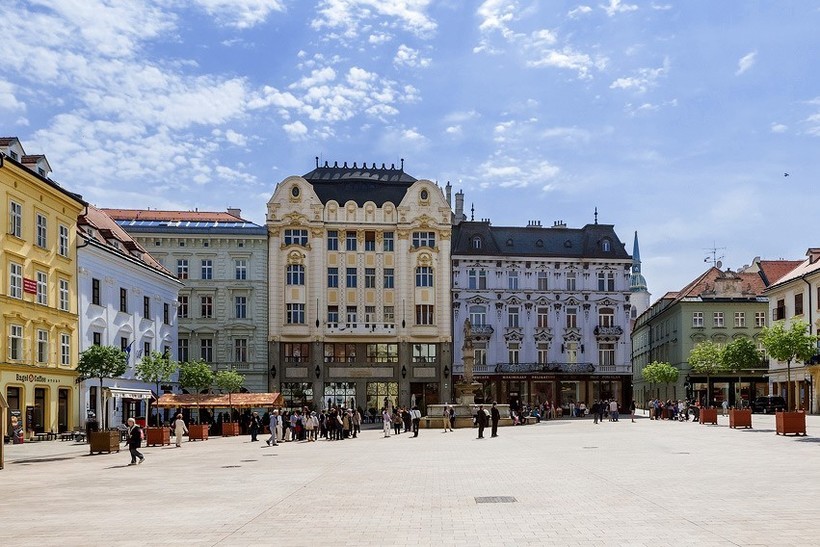 Братислава: главная площадь города