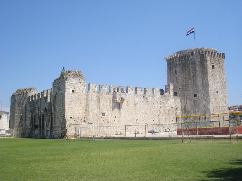 Крепость Камерленго сохранилась частично
