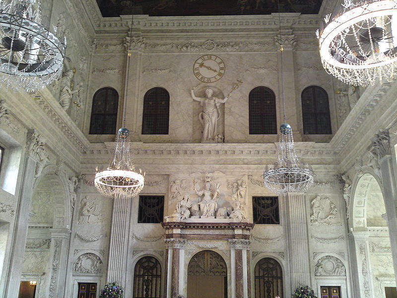 Главный зал Королевского дворца
