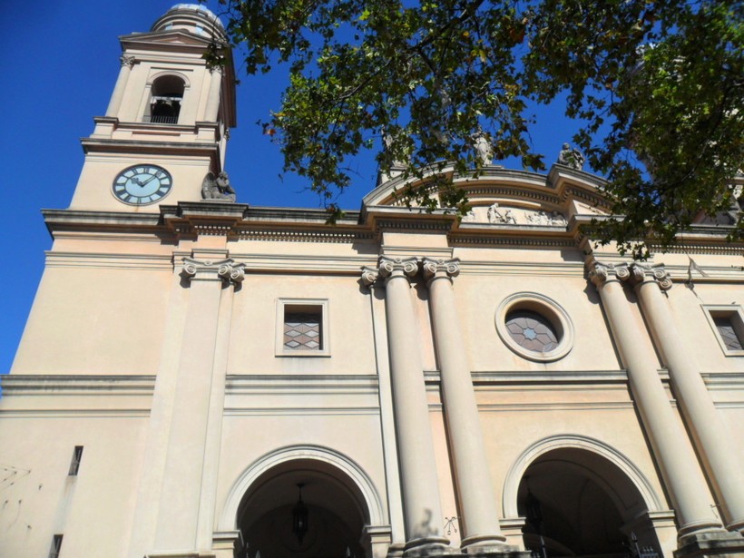 Фасад кафедрального собора Монтевидео
