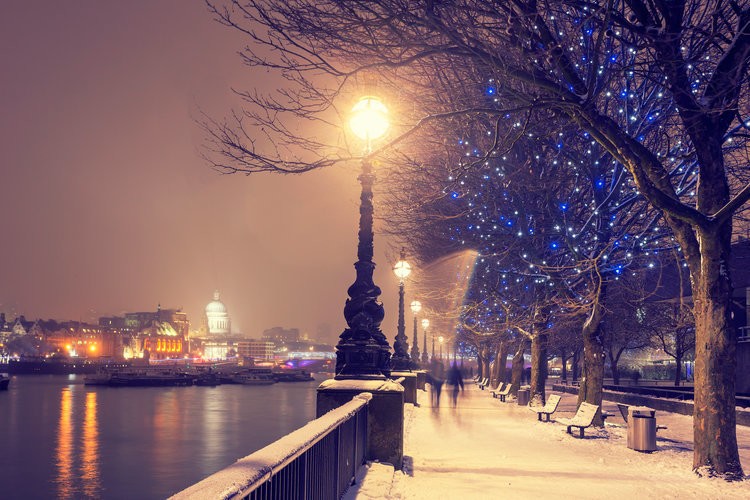 Лондонский Саут-Бэнк в снегу