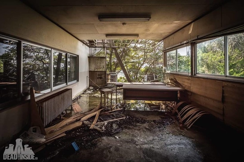 Польский фотограф путешествует по Европе, снимая красоту покинутых мест