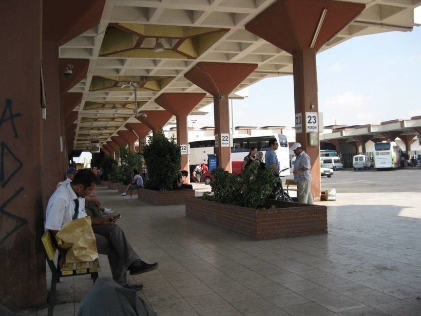 Автовокзал в Адане