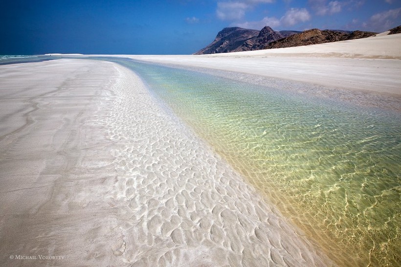 Остров, где растут фантастические деревья, а на пляжах раскинулись огромные дюны