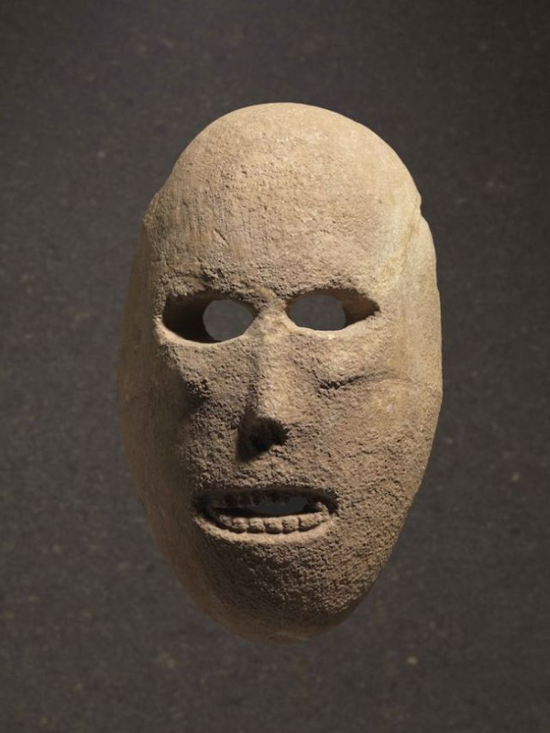 Как выглядят самые древние маски, которым 9 тысяч лет