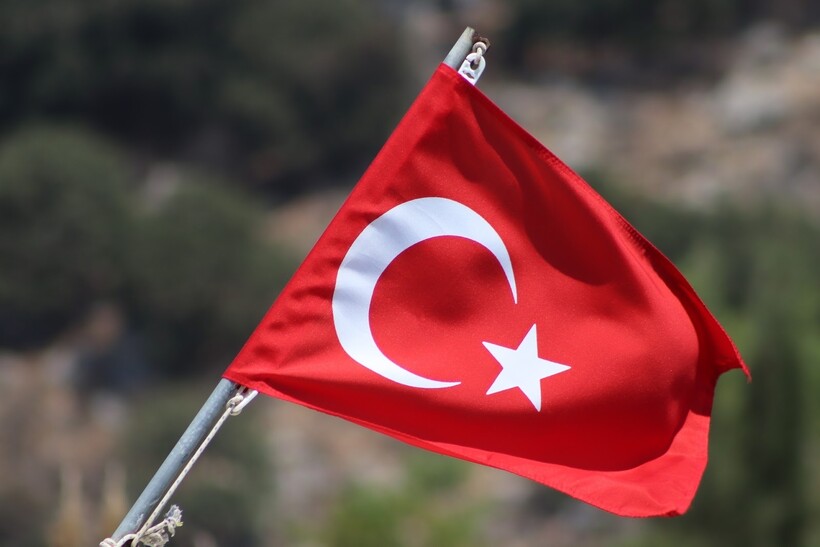 Красный флаг Турции