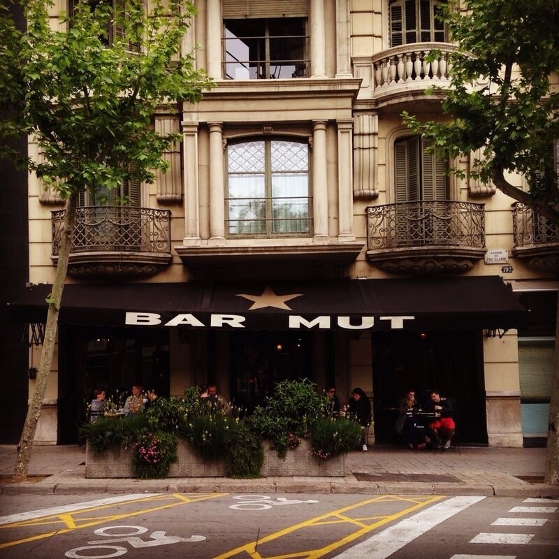 Вермутерия в Барселоне Bar Mut