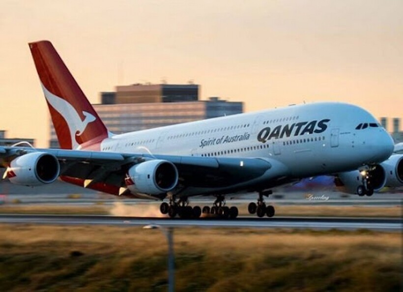 Qantas ― одна из старейших авиакомпаний мира, она была основана в 1920 году Qantas ― одна из старейших авиакомпаний мира, она была основана в 1920 году