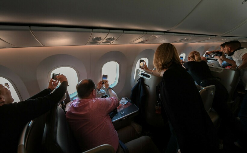 В прошлом году Qantas предлагали 7-часовой полет с возвращением в домашний аэропорт, билеты скупили за 20 минут В прошлом году Qantas предлагали 7-часовой полет с возвращением в домашний аэропорт, билеты скупили за 20 минут