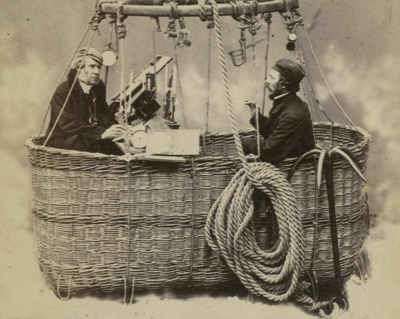 Хенри Коксуэлл с напарником во время полета в 1862 году Хенри Коксуэлл с напарником во время полета в 1862 году