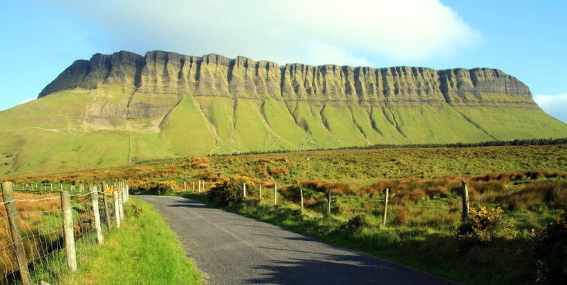Гора Бен-Балбен (Ирландия) - высота, фото, где находится, координаты на карте, маршруты восхождения и интересные факты