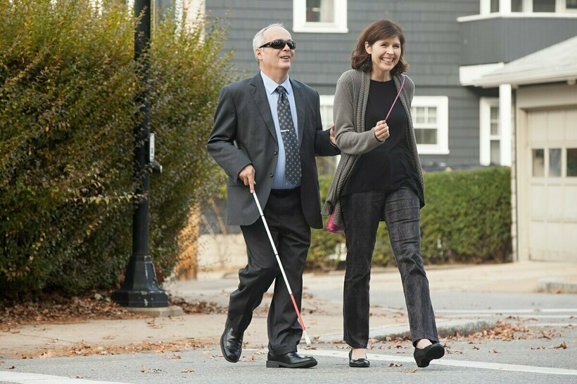 Слепоту могут компенсировать лучшие слух или более чувствительные органы осязания