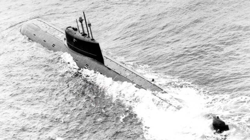 Блог - Видео: Советская подводная лодка, которая лежит на дне уже более 30 лет Видео: Советская подводная лодка, которая лежит на дне уже более 30 лет