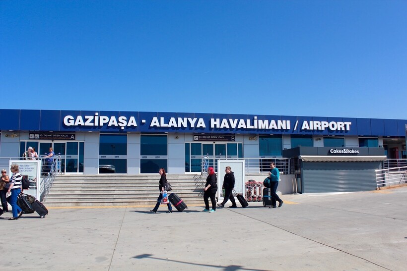 Аэропорт gazipasa турция где в америке дешевле жить