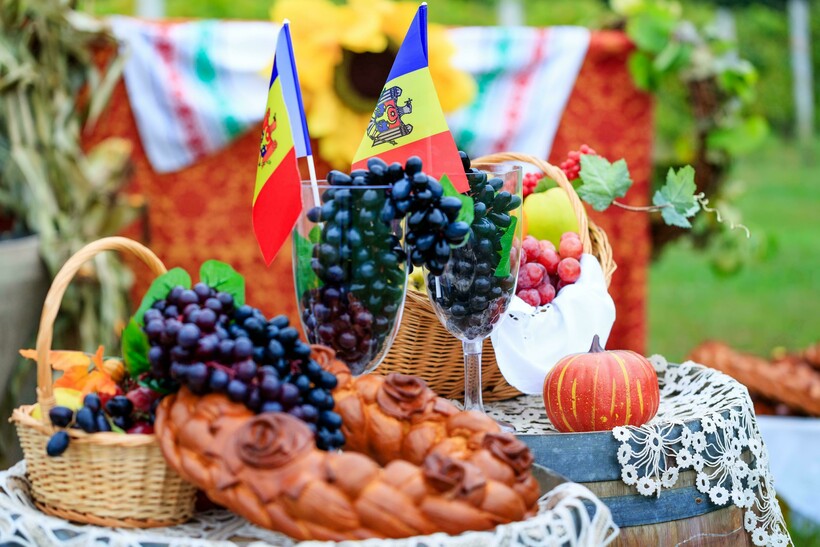 Дивин Традиции Молдавии