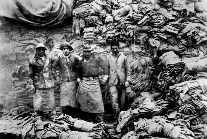 Блог - 14 работ Картье-Брессона, которого считают основателем стрит-фотографии 14 работ Картье-Брессона, которого считают основателем стрит-фотографии