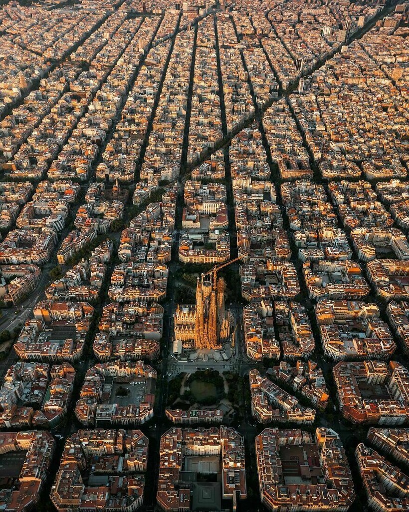 Вид с высоты на Барселону