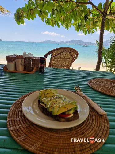 By The Sea Phuket Beach Resort