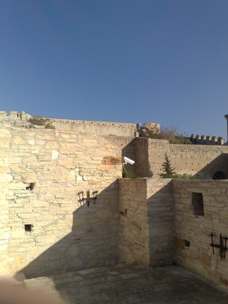 Крепость Чешме
