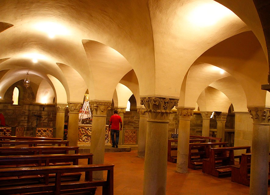 Церковь Санта-Мария-делла-Пьеве