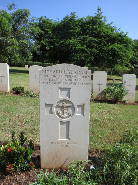 Военное кладбище Тринкомале