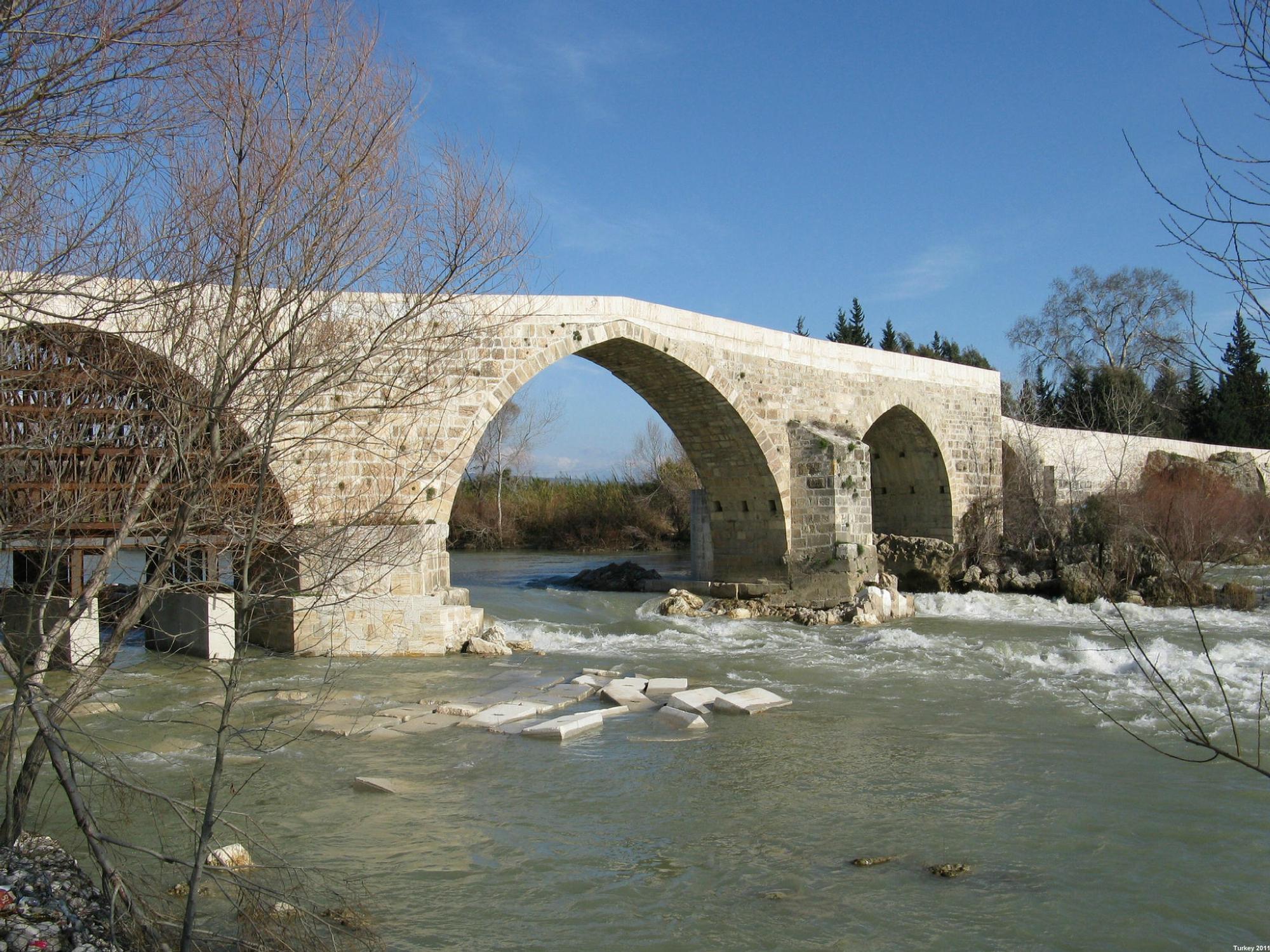 Мост Аспендос