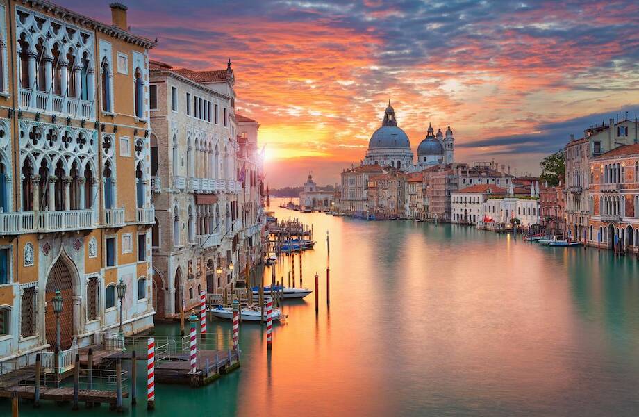 В Венеции с туристов будут взимать плату за «переполненность»
