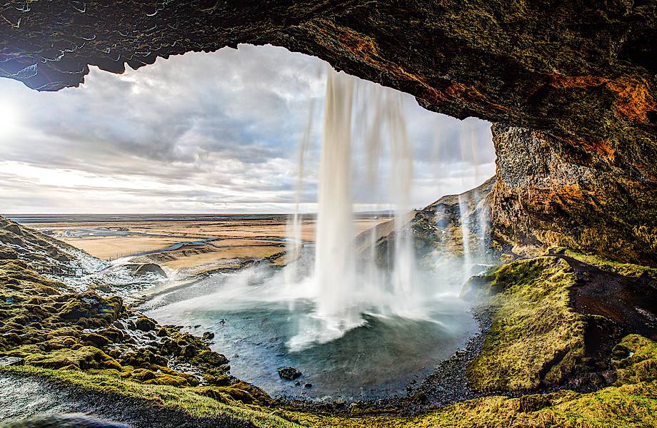 ​10 самых завораживающих водопадов Исландии