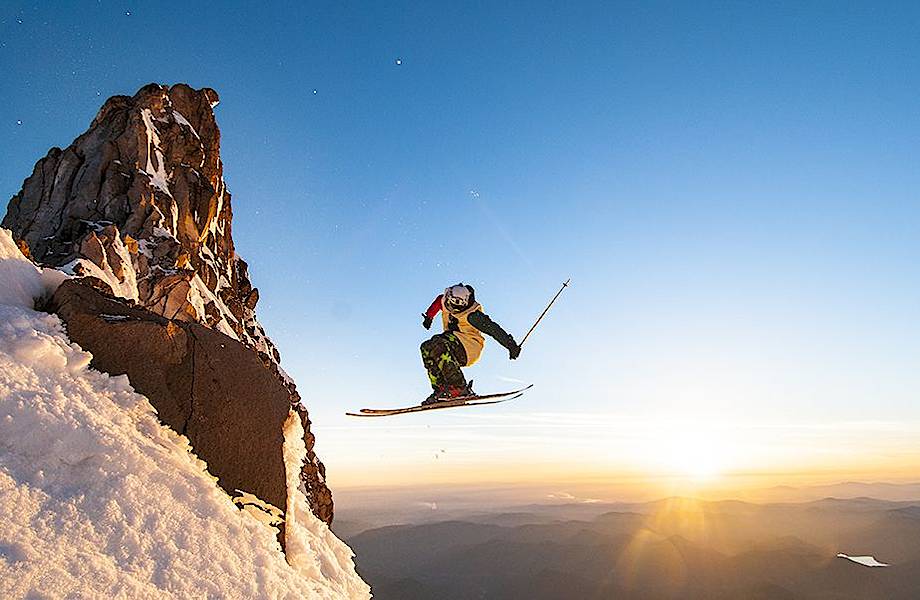​Экстрим фото недели: Лыжник Томми Эллингсон на горе Муант Худ, Орегон