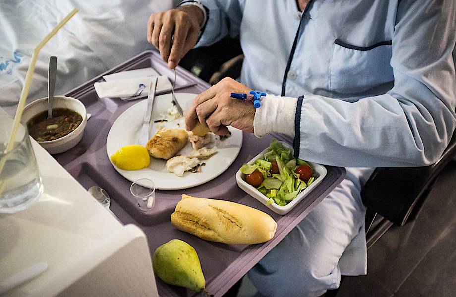 ​21 Фото еды для больных с госпиталей всего мира