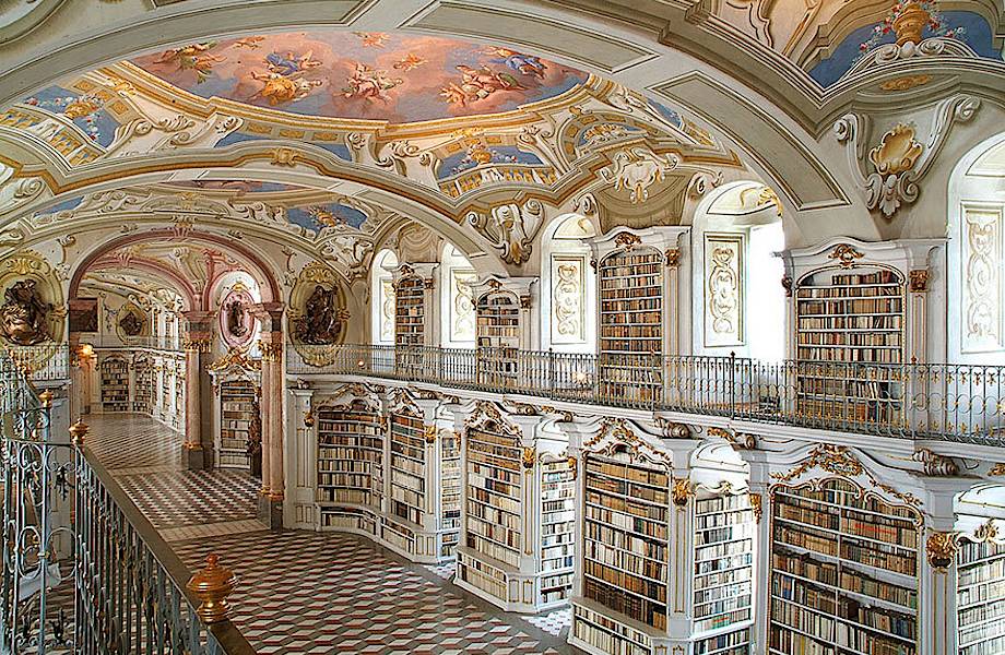 25 самых величественных библиотек мира