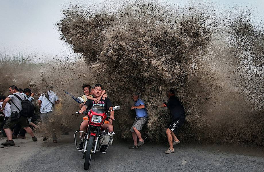 Огромная приливная волна в Ханчжоу