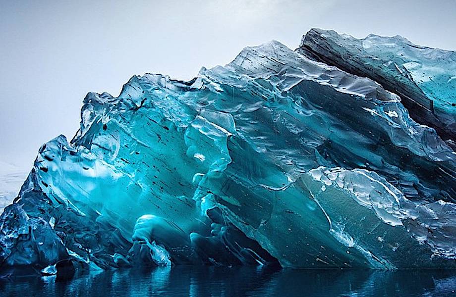 Редкие сюрреалистичные снимки айсбергов