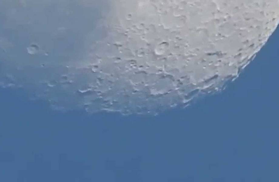 Это видео увеличения луны с помощью новой камеры побило все рекорды просмотров!