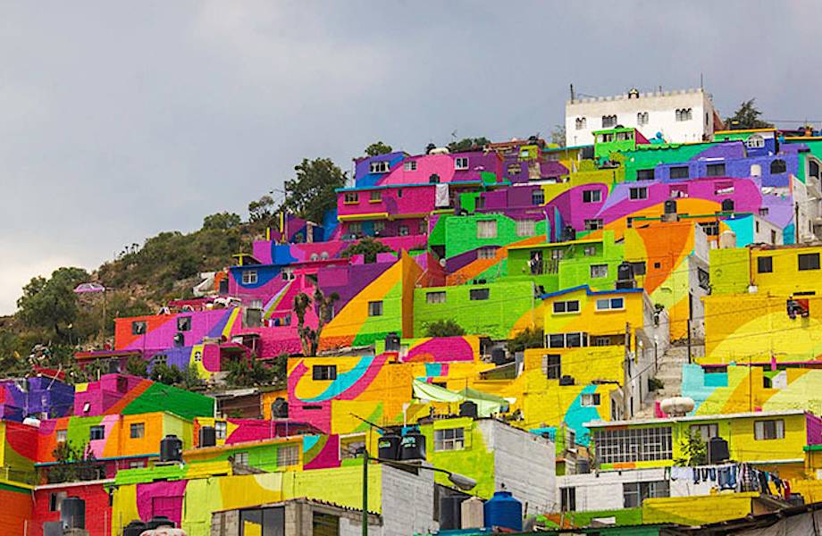 Правительство Мексики попросило уличных художников разрисовать 200 домов с единственной целью...