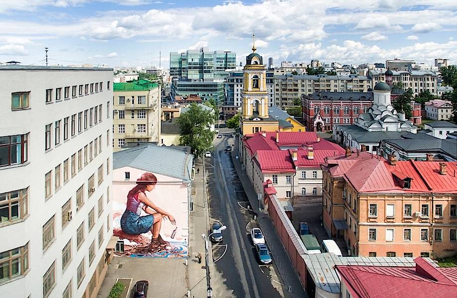 Самые эффектные московские граффити с высоты птичьего полета