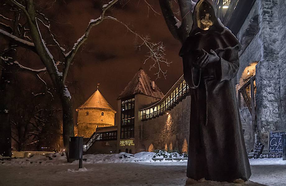 Путешествие во времени: 15 снимков средневекового Таллина
