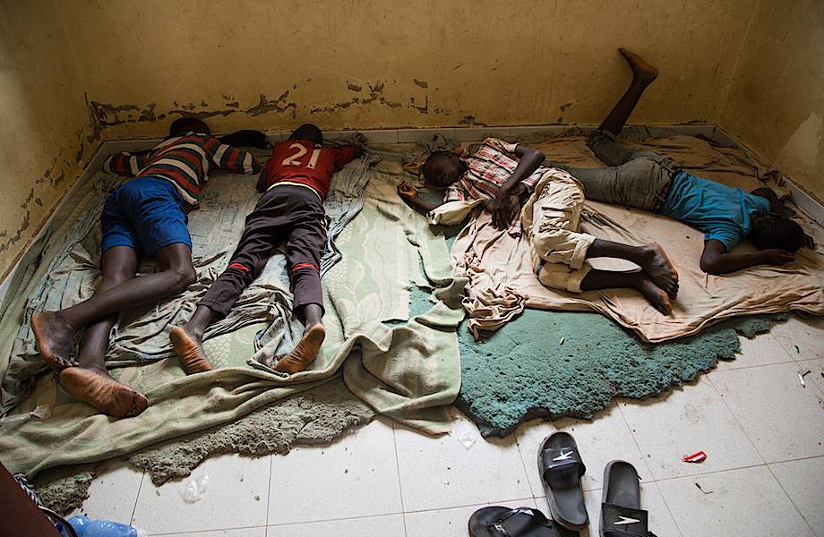 18 шокирующих снимков из жизни школьников Сенегала